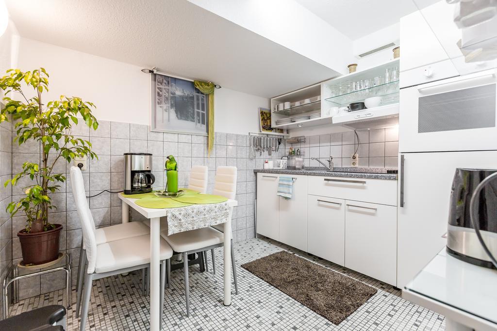 Apartments Neuss Δωμάτιο φωτογραφία